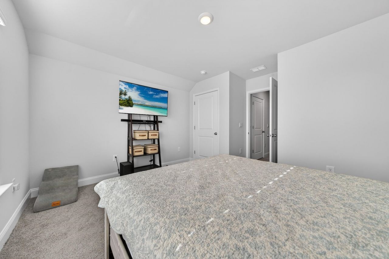 360 Cattle Drive Circle  Photo 19