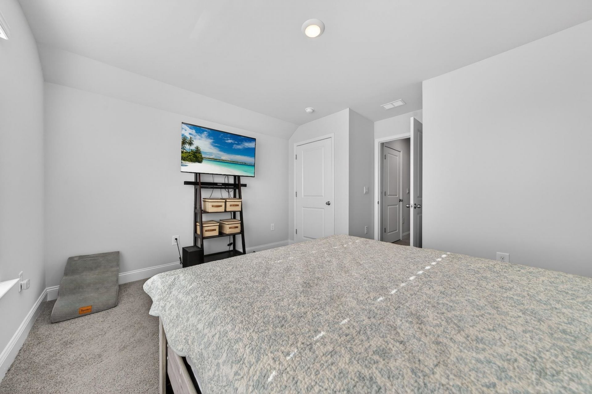 360 Cattle Drive Circle Photo 20