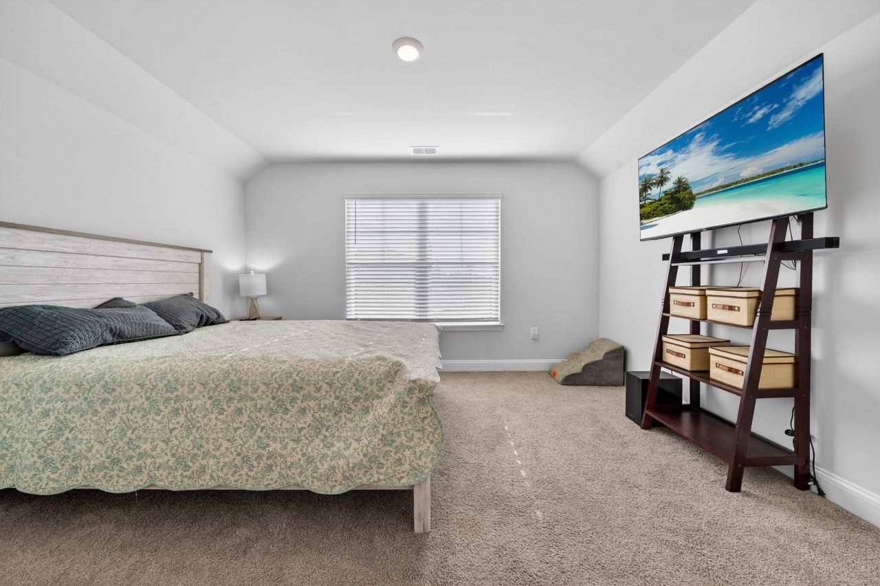 360 Cattle Drive Circle  Photo 23