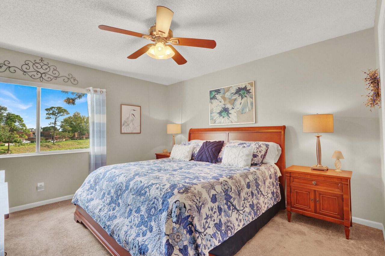 323 Knotty Pine Circle, Unit A2, Greenacres, FL 33463 Photo