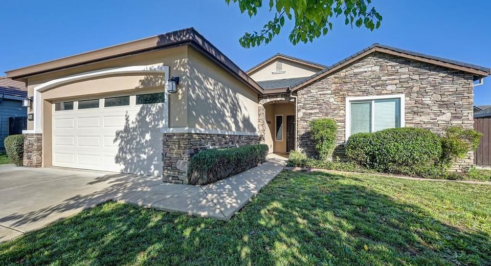 814 Dove Ln, Ione, CA 95640 Photo