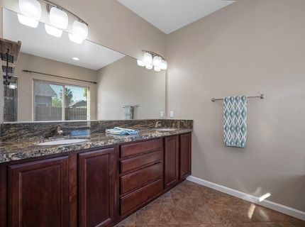 814 Dove Ln, Ione, CA 95640 Photo