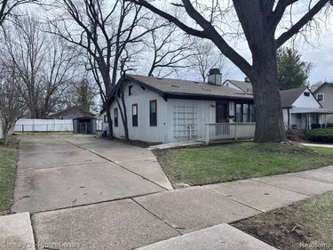 3170 Tyler Avenue, Berkley, MI 48072