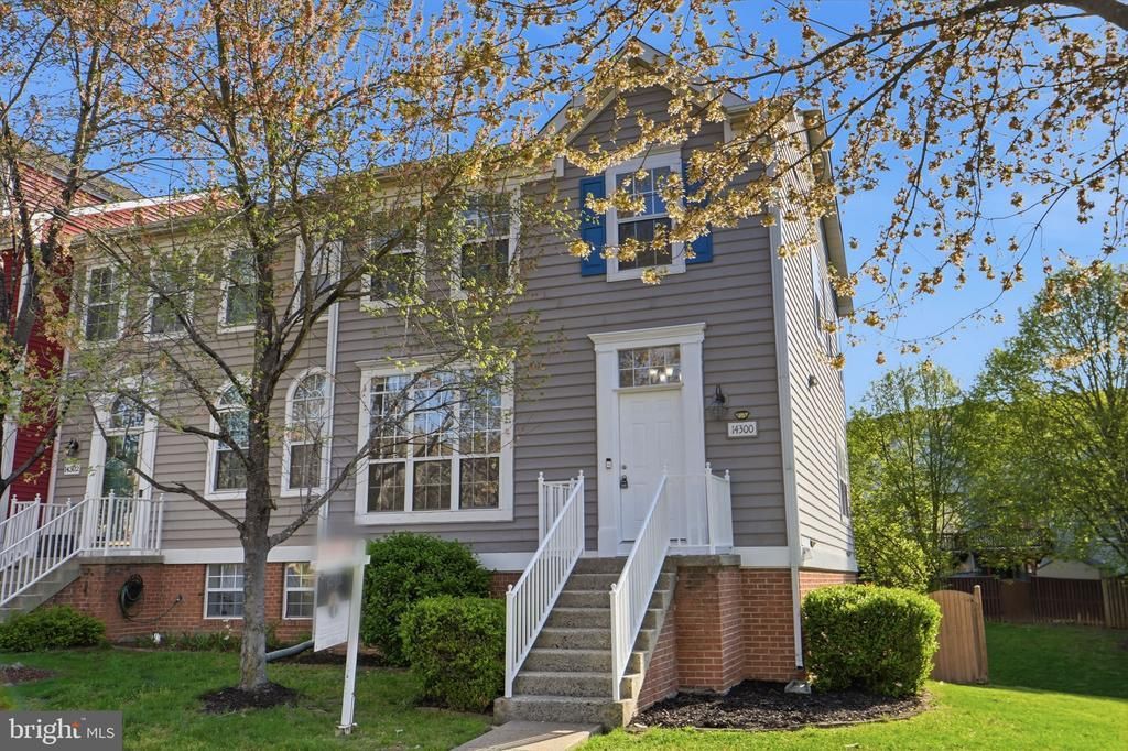 14300 Montverd Court, Centreville, VA 20121 Main Photo