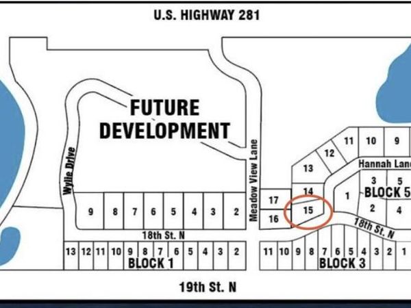 1538 Hannah Lane, Aberdeen, SD 57401