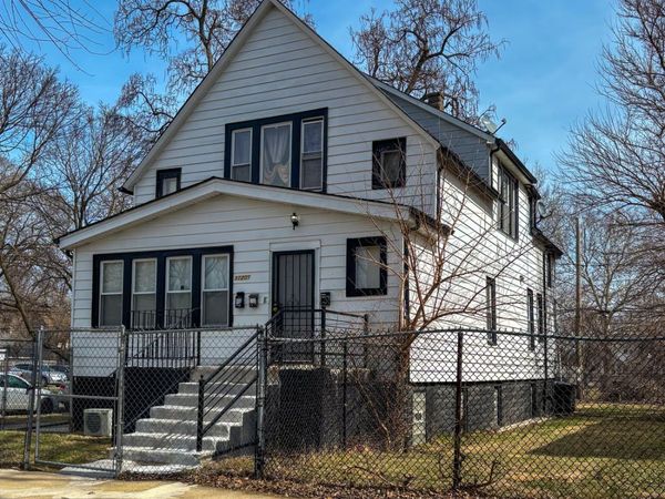 11201 S Normal Avenue, Chicago, IL 60628