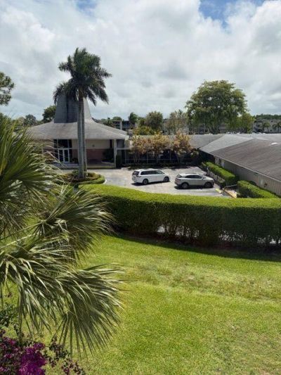 2562 Garden Drive N, Unit 305, Lake Worth Beach, FL 33461 Photo