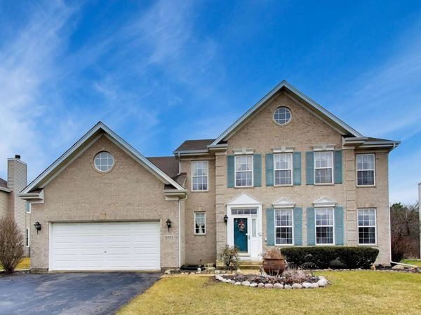 5355 Galloway Drive , Hoffman Estates, IL 60192