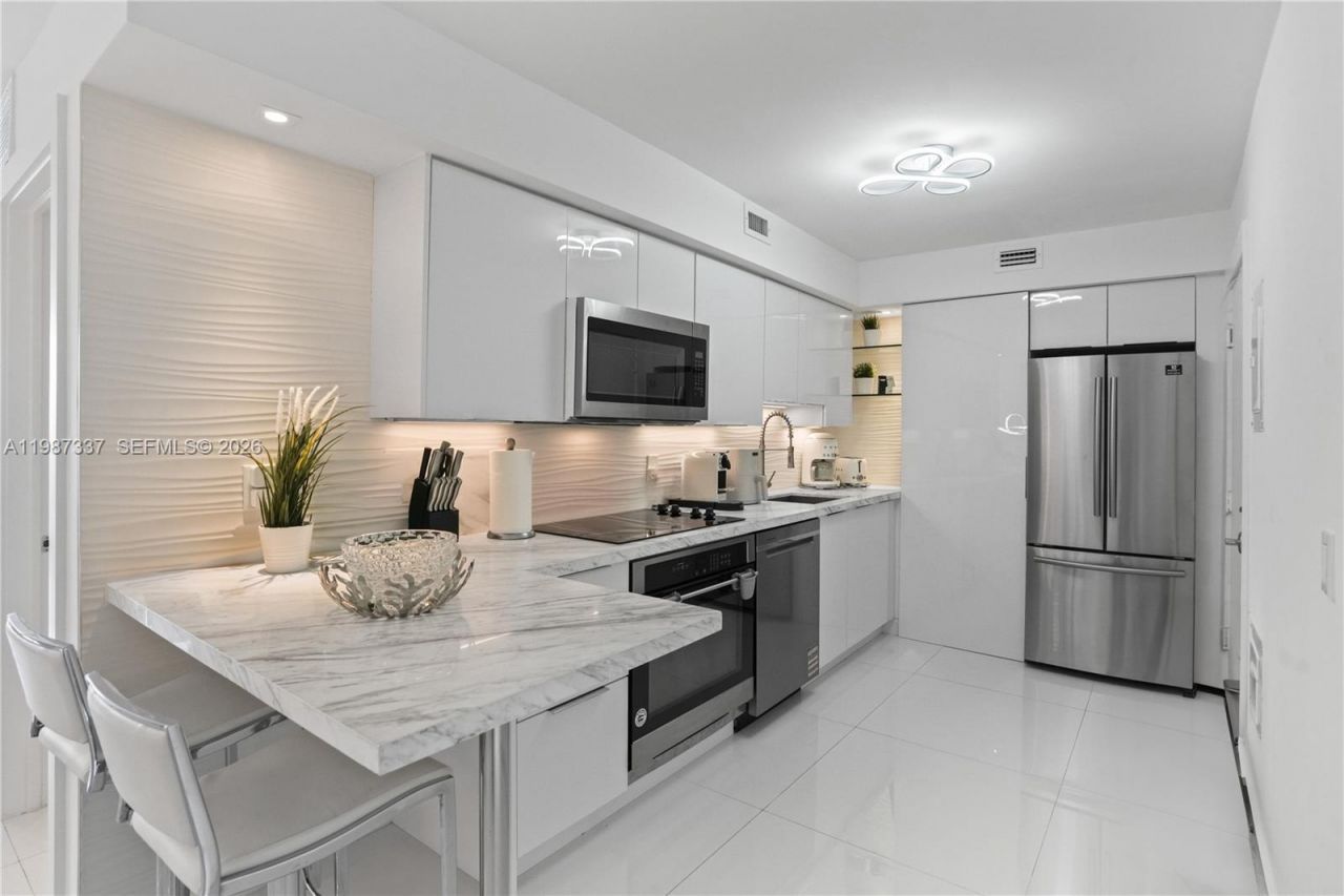 6770 Indian Creek Dr, Unit 5M, Miami Beach, FL 33141 Photo