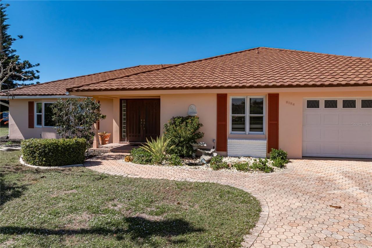 2194 Bayou Road , Punta Gorda, FL 33950 Photo