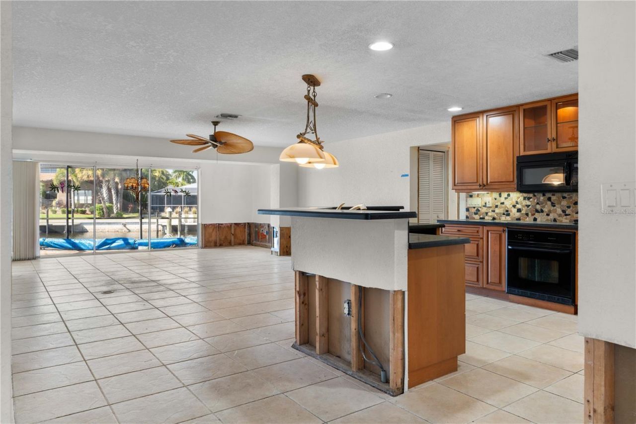 2194 Bayou Road, Punta Gorda, FL 33950 Photo