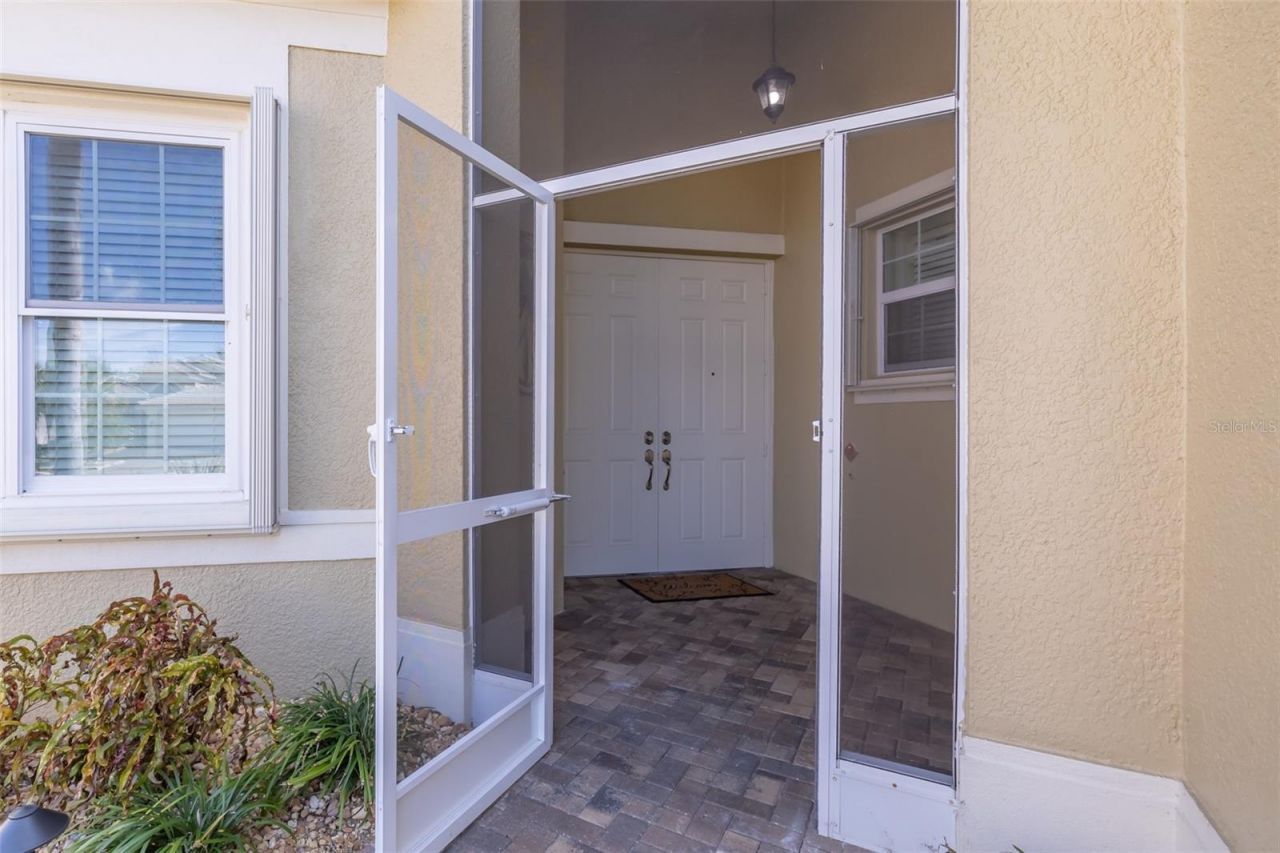 16122 Cedar Key Drive , Wimauma, FL 33598 Photo