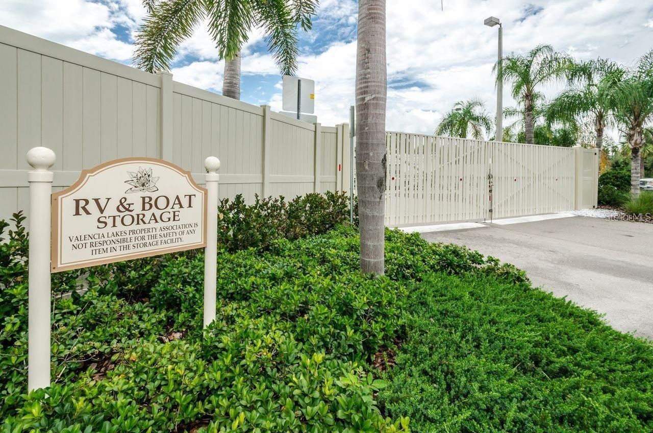 16122 Cedar Key Drive , Wimauma, FL 33598 Photo