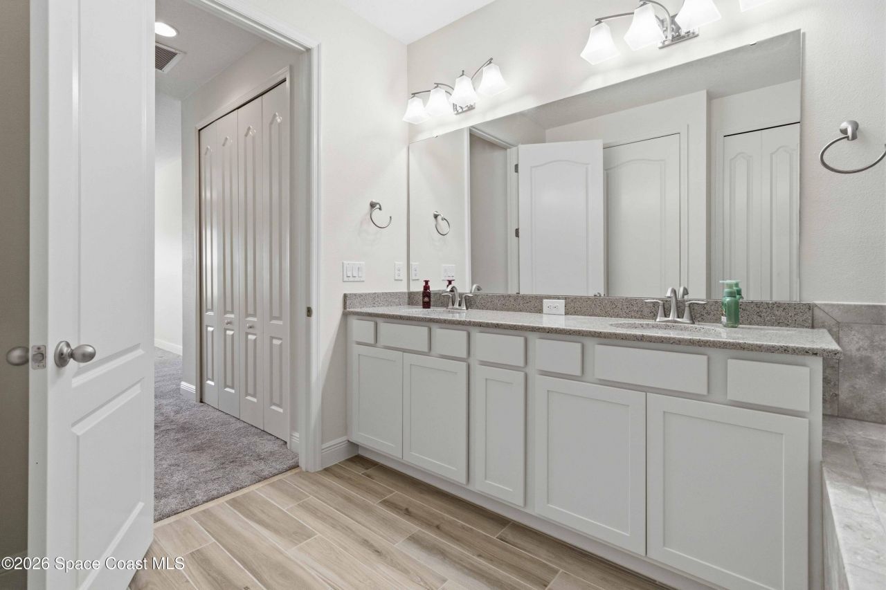 3333 Rushing Waters Drive, West Melbourne, FL 32904 Photo
