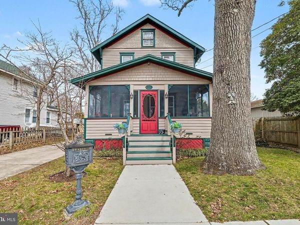 323 ROOSEVELT AVENUE, NORTHFIELD, NJ 08225