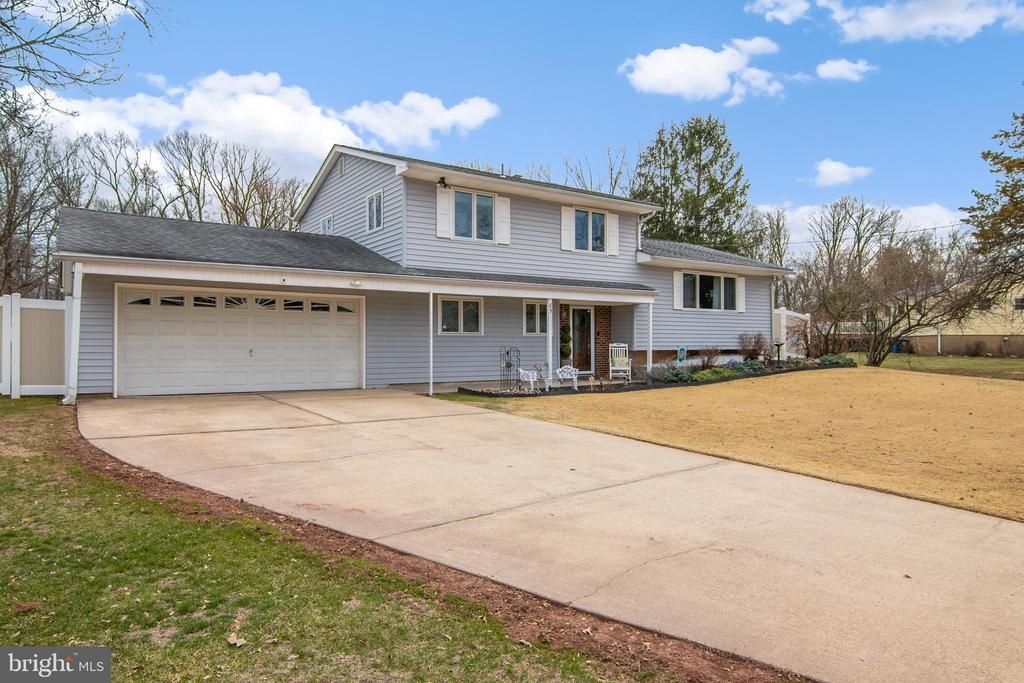 85 Mitchell Avenue, Piscataway, NJ 08854 Main Photo