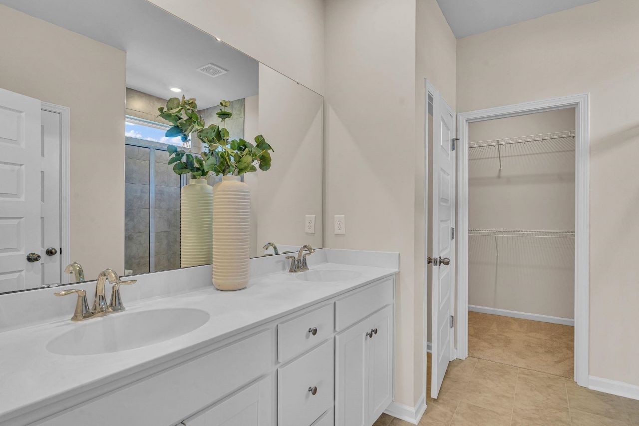 1304 Beach Way Ln. Photo 13