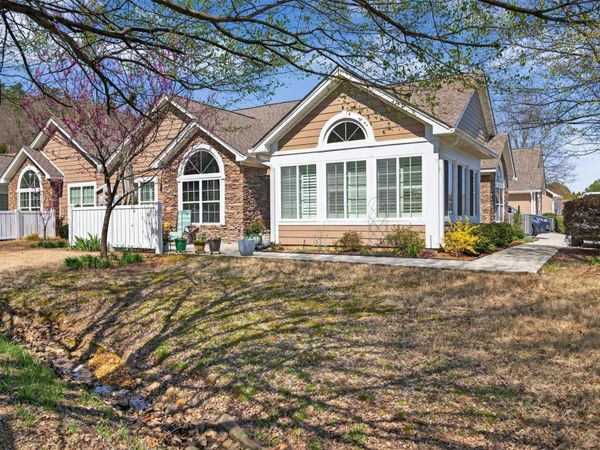 861 Carlisle Lane , Chattanooga, TN 37405