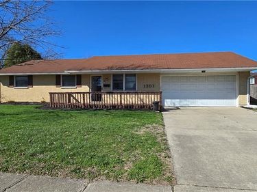 1301 Marsha Drive, Miamisburg, OH 45342