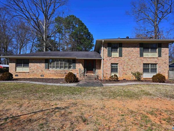 725 Mira Vista Drive, Huntsville, AL 35802