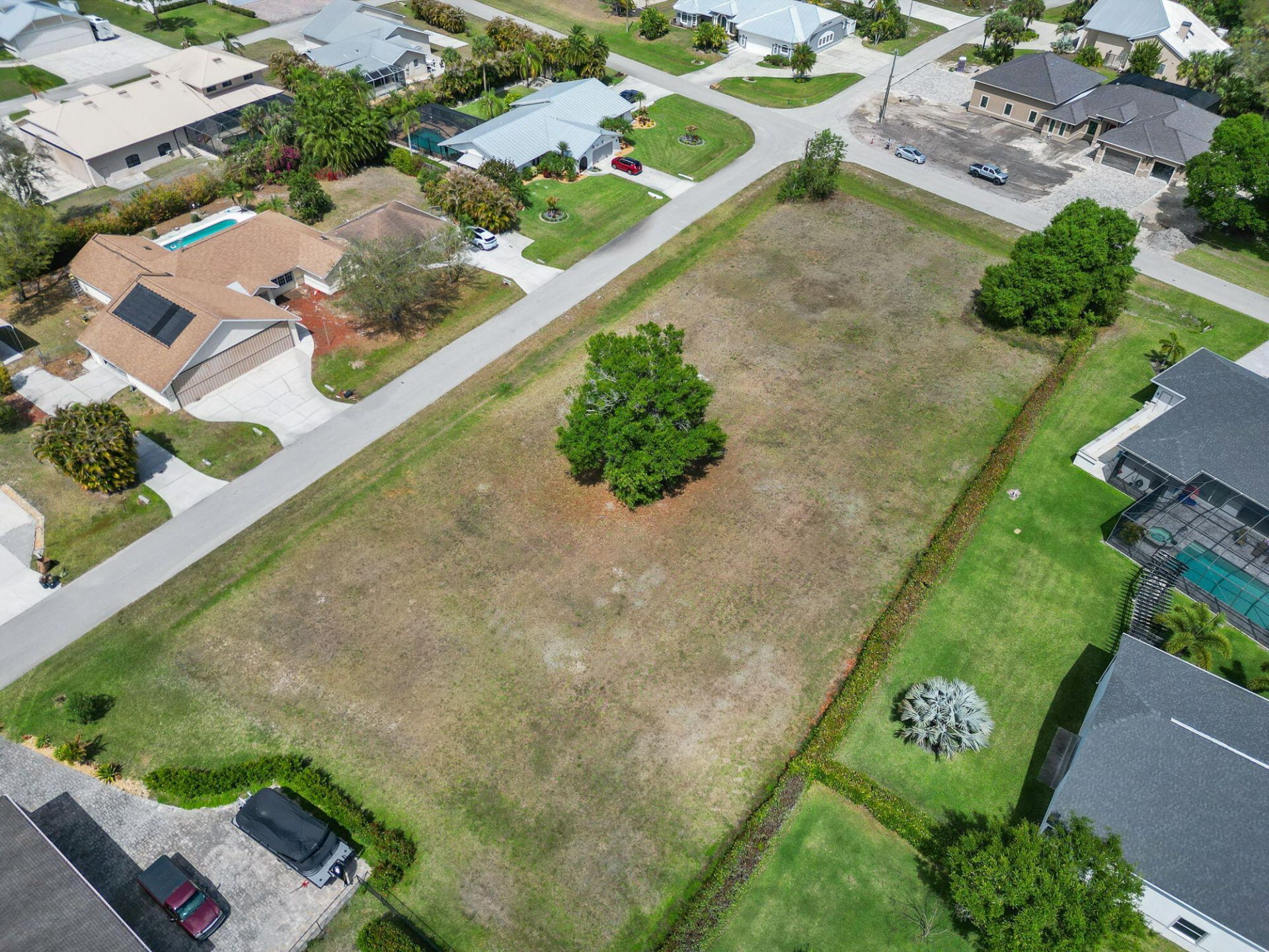 6871 Cherokee Avenue, Fort Myers, FL 33905 Photo