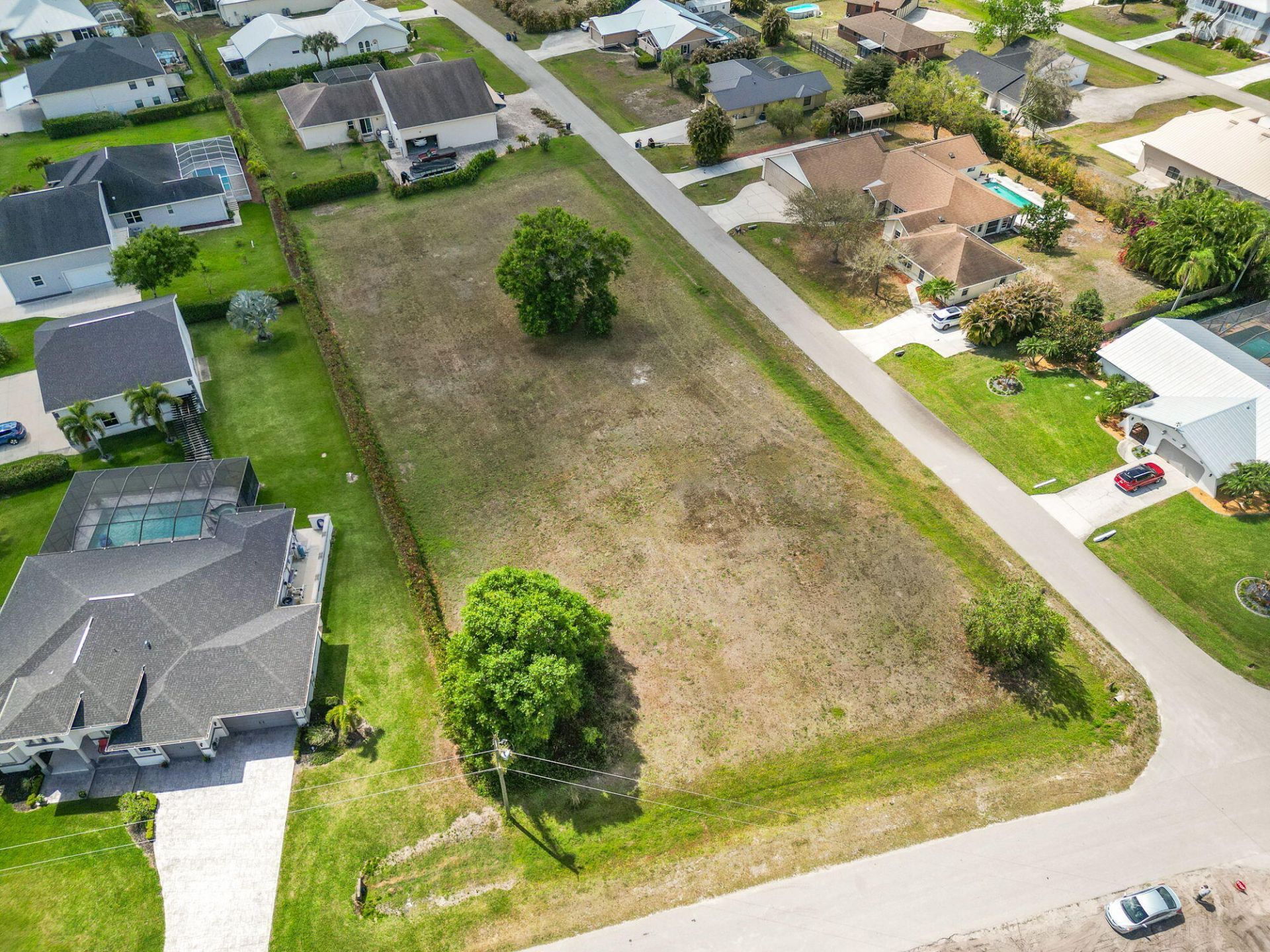 6871 Cherokee Avenue, Fort Myers, FL 33905 Photo