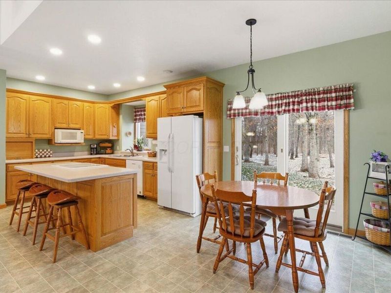 7969 Township Road 166 , West Liberty, OH 43357 Photo 24