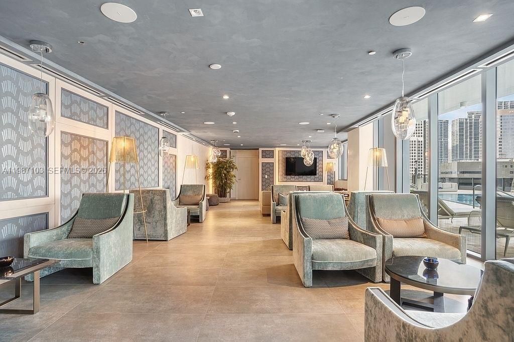 1000 Brickell Plz , Unit 2214, Miami, FL 33131 Photo