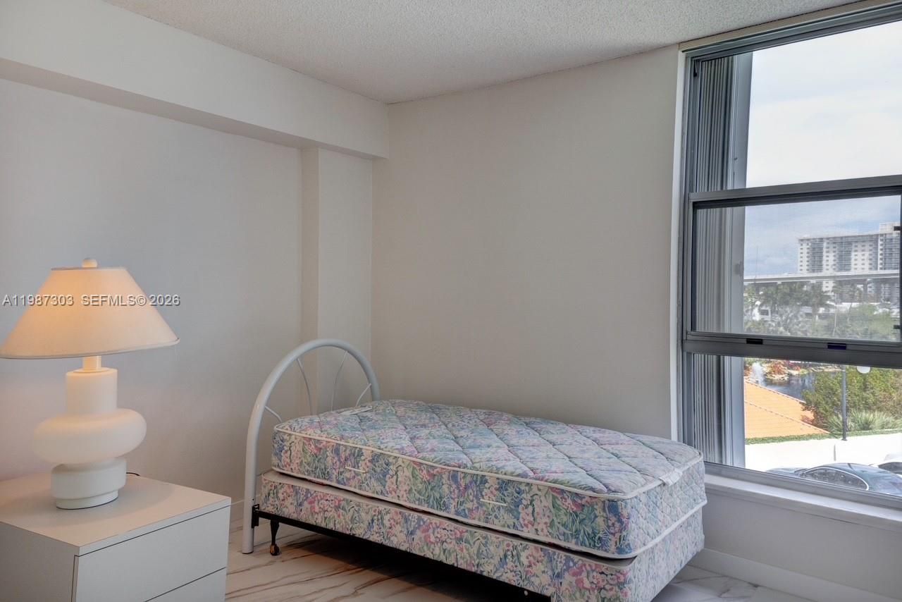 3600 Mystic Pointe Dr , Unit 613, Aventura, FL 33180 Photo