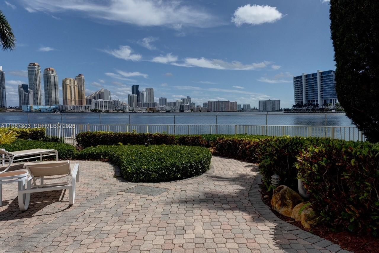 3600 Mystic Pointe Dr , Unit 613, Aventura, FL 33180 Photo