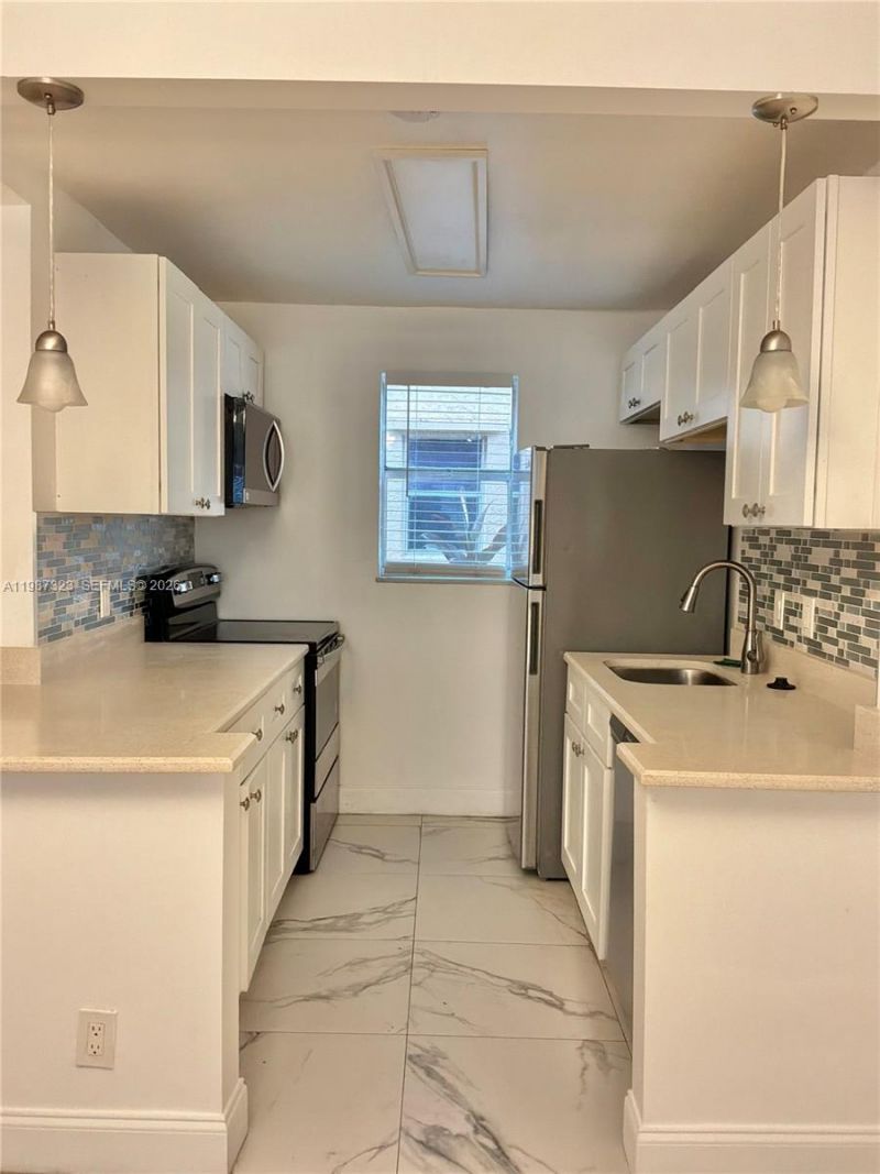 550 SW 2nd Ave, Unit 1210, Boca Raton, FL 33432 Photo