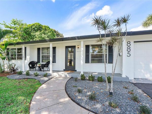 885 Camellia Ct, Plantation, FL 33317