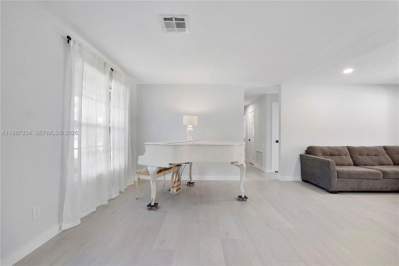 885 Camellia Ct, Plantation, FL 33317 Photo