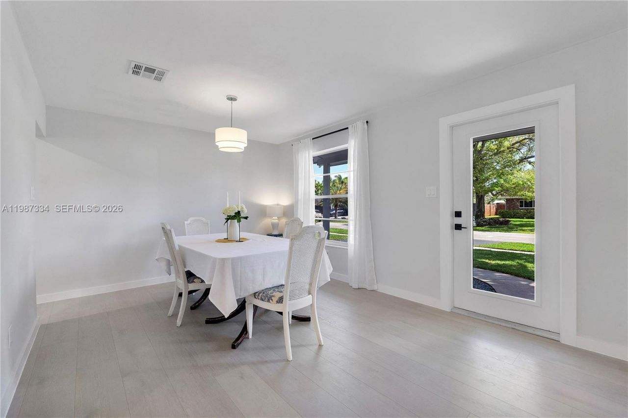 885 Camellia Ct, Plantation, FL 33317 Photo