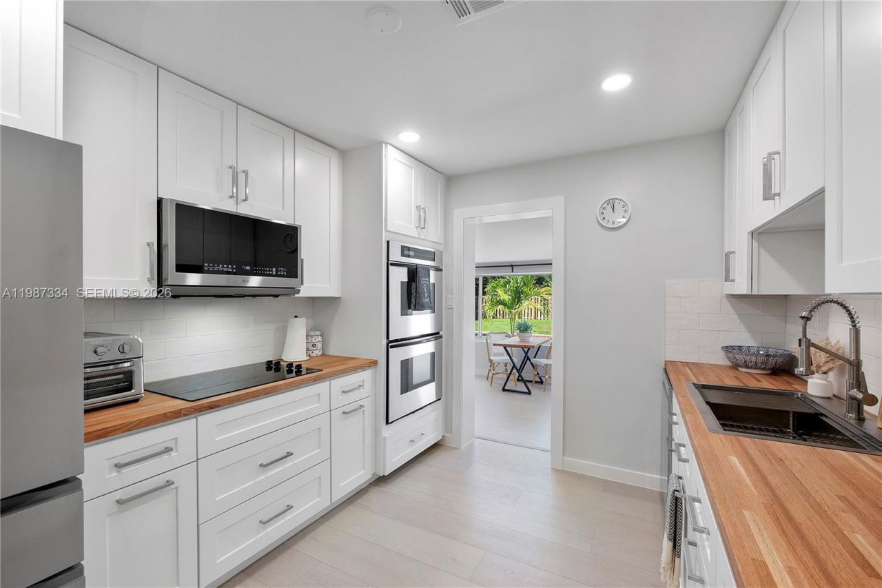 885 Camellia Ct, Plantation, FL 33317 Photo