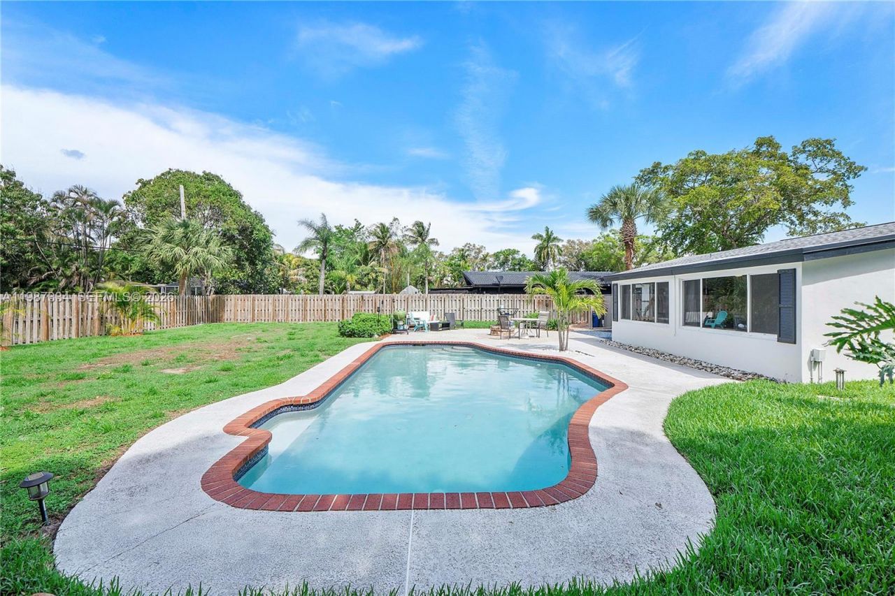 885 Camellia Ct, Plantation, FL 33317 Photo