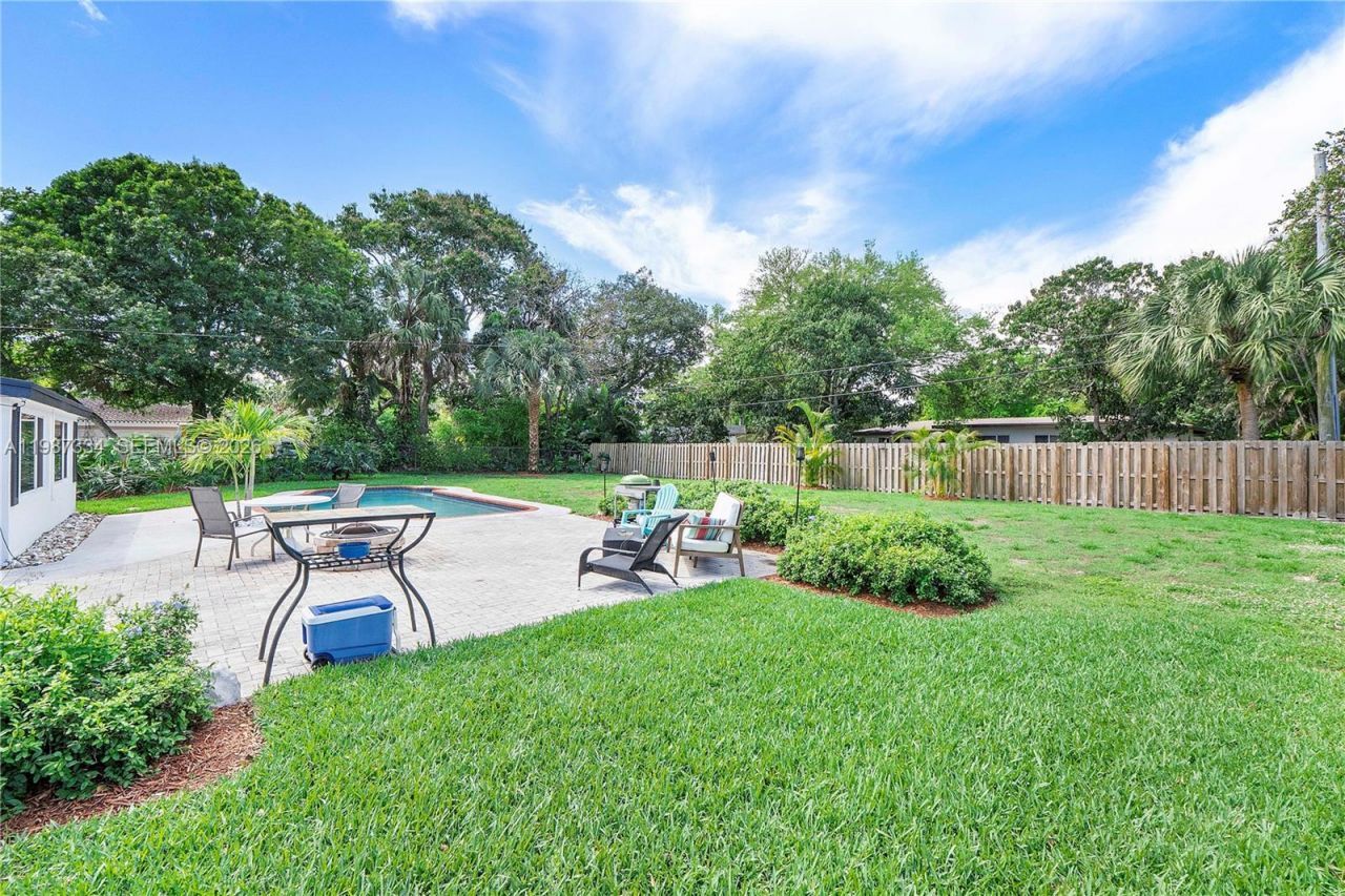 885 Camellia Ct, Plantation, FL 33317 Photo