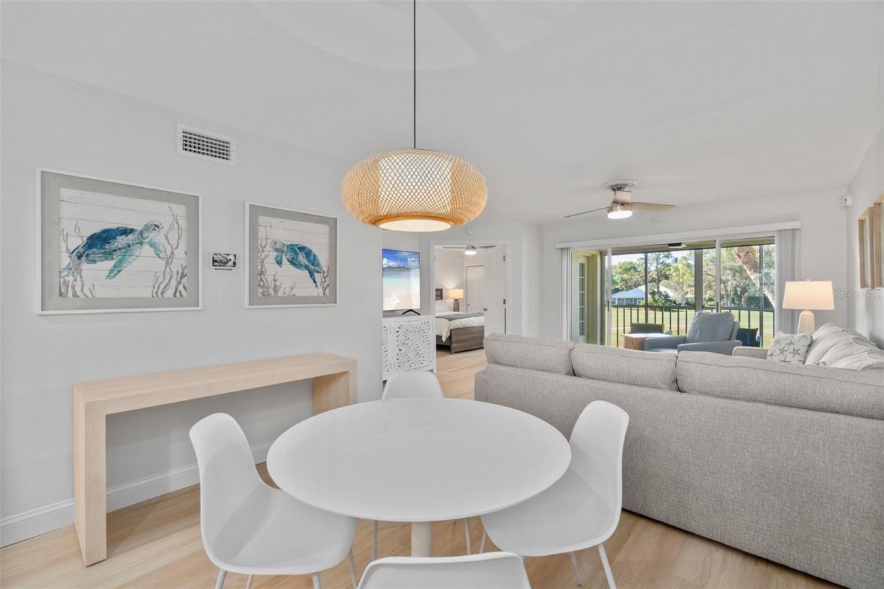 433 Cerromar Lane, Unit 441, Venice, FL 34293 Photo