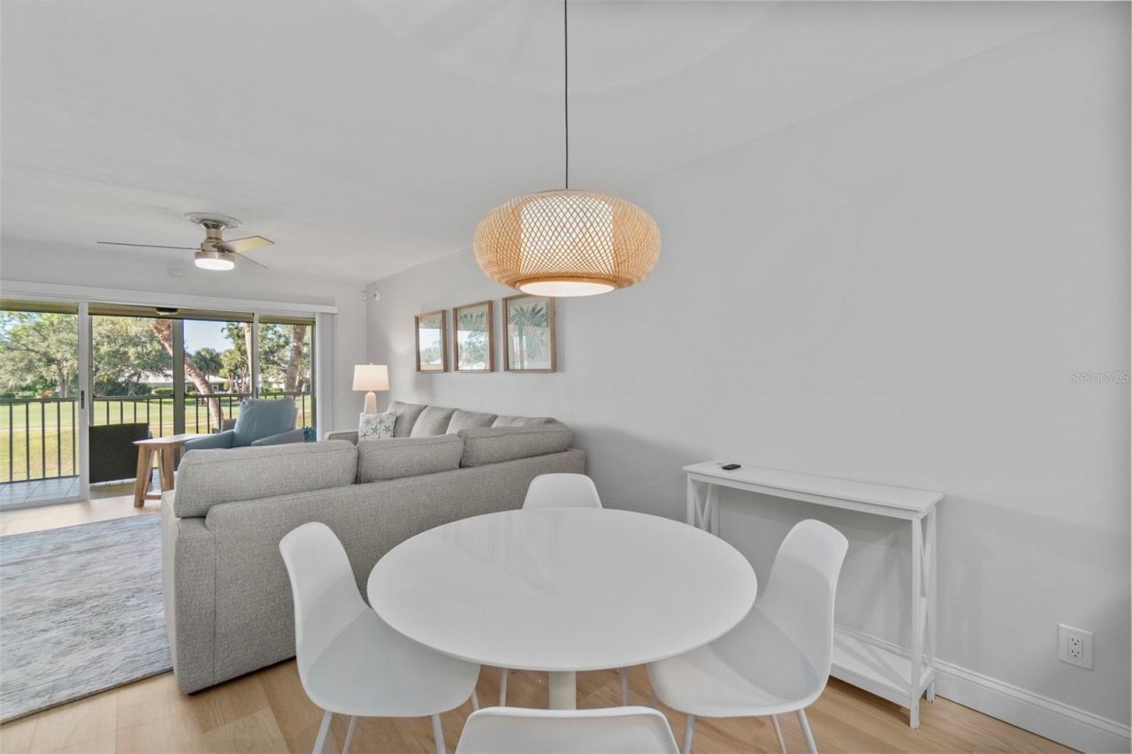 433 Cerromar Lane, Unit 441, Venice, FL 34293 Photo