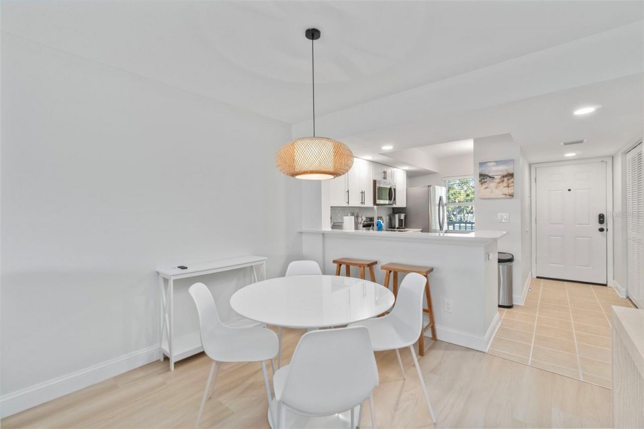 433 Cerromar Lane, Unit 441, Venice, FL 34293 Photo