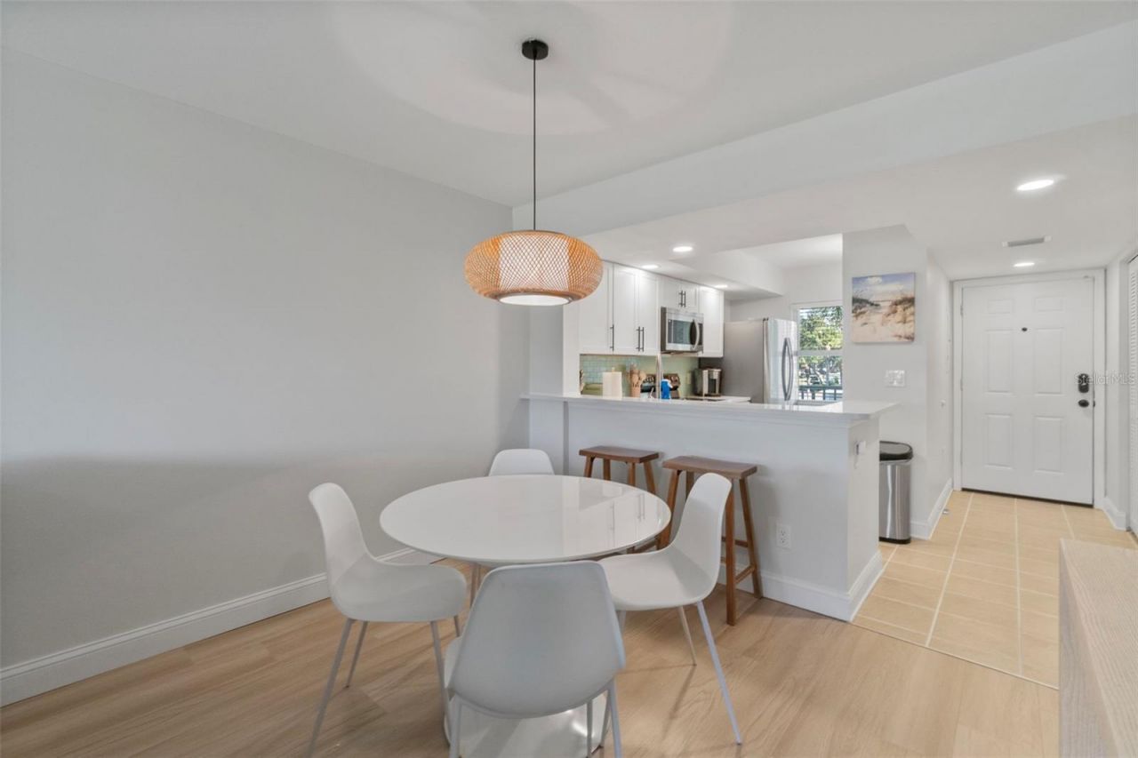 433 Cerromar Lane, Unit 441, Venice, FL 34293 Photo