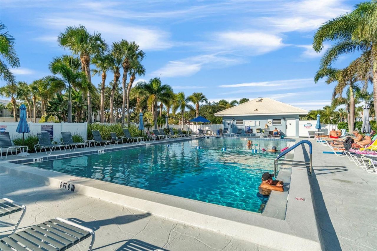 433 Cerromar Lane, Unit 441, Venice, FL 34293 Photo