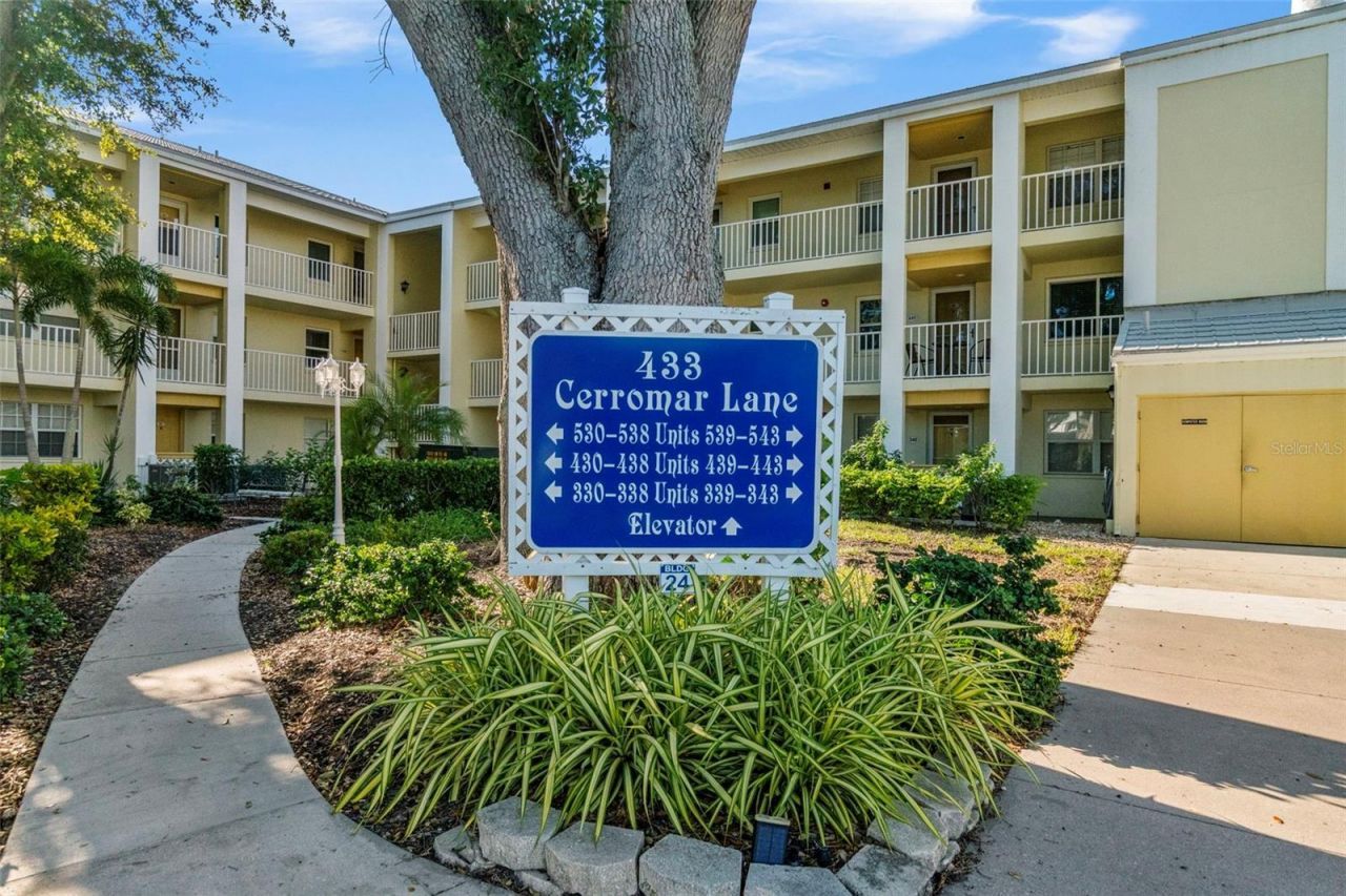 433 Cerromar Lane, Unit 441, Venice, FL 34293 Photo