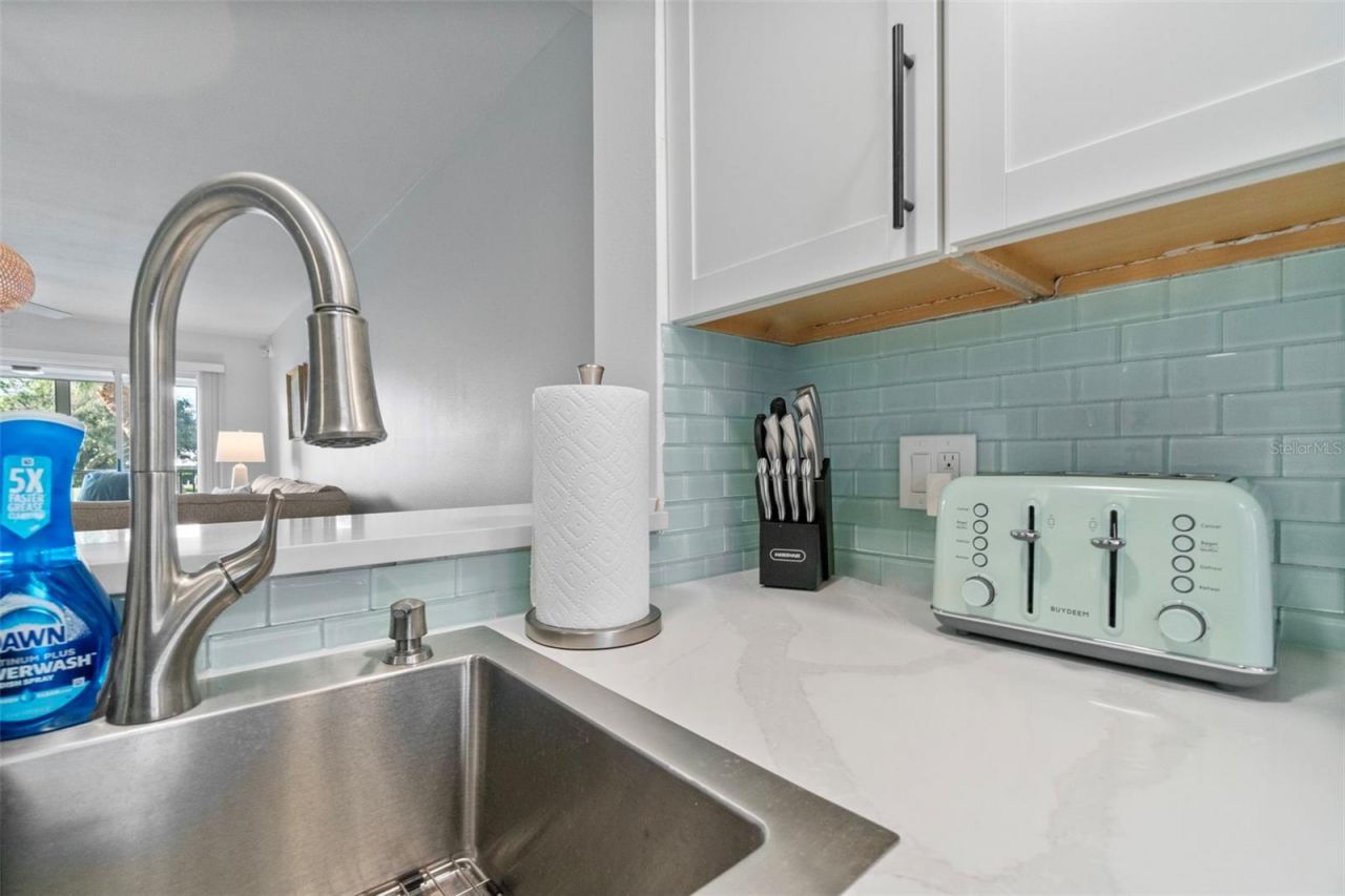 433 Cerromar Lane, Unit 441, Venice, FL 34293 Photo