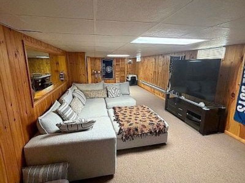 530 Maple Avenue, Sheffield Lake, OH 44054 Photo 22