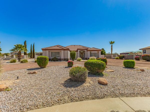 16037 W WADE Lane, Goodyear, AZ 85338