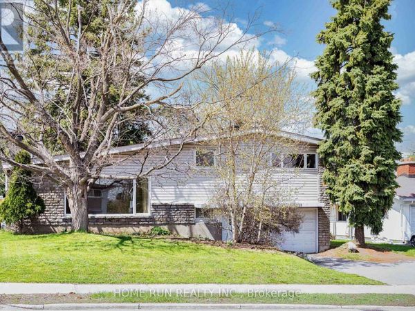 1259 Meadowlands Drive East, Ottawa, ON K2E6K4