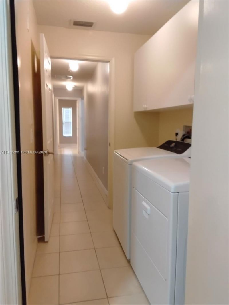 1001 SW Estaugh Ave, Port Saint Lucie, FL 34953 Photo