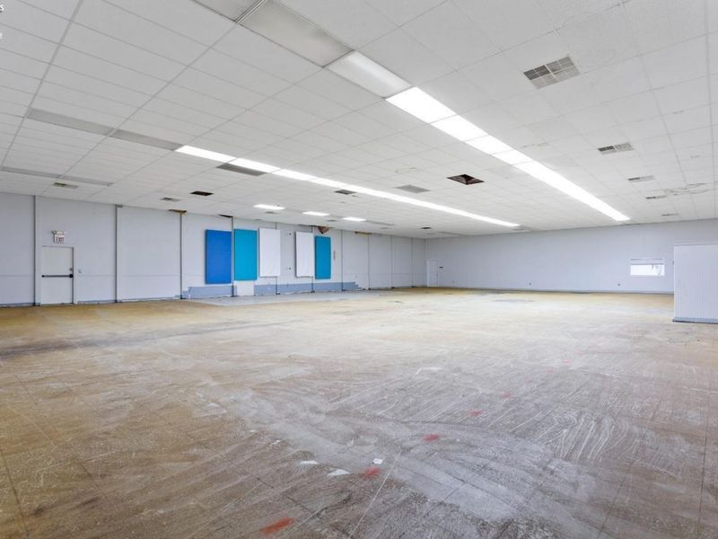 46400 Telegraph Road, Amherst, OH 44001 Photo 10