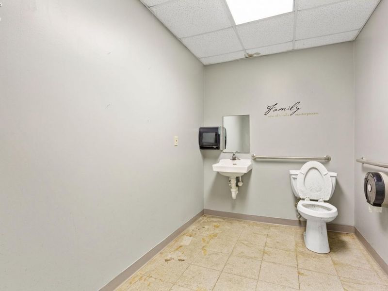 46400 Telegraph Road, Amherst, OH 44001 Photo 35